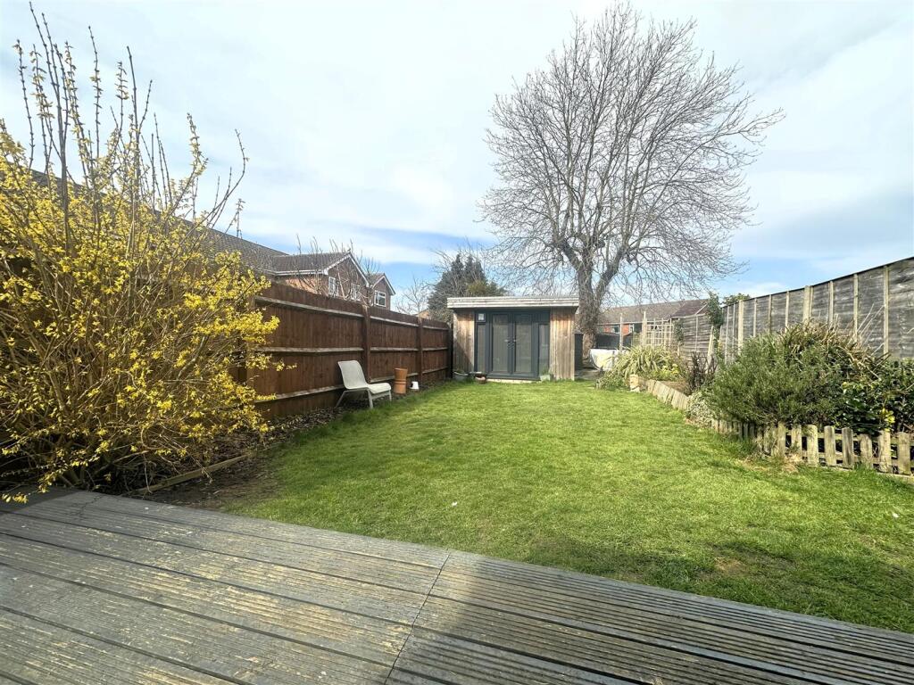 Garden II.jpg