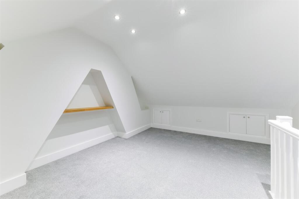 WALTON STREET, 24 AND 24A- (27).jpg