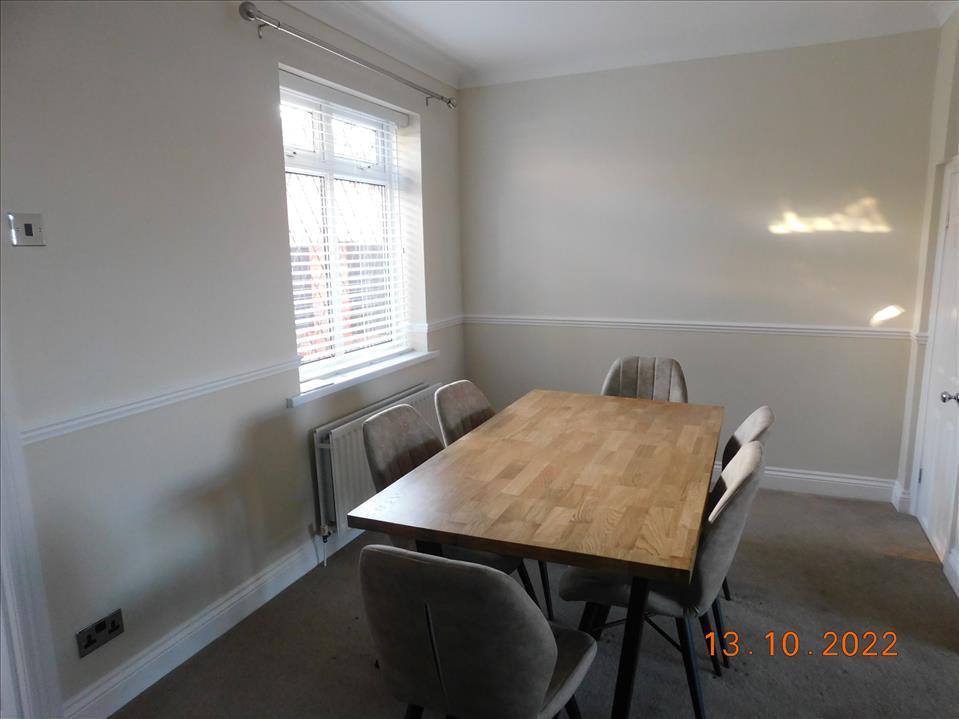 Dining Room Photo