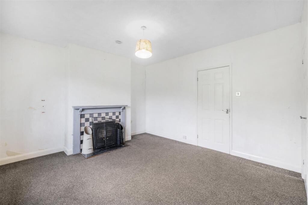 Cemetery Cottage 1 (Boston)-14.jpg