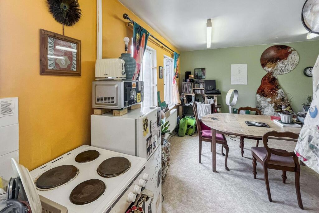36 Lyham Road, Brixton, London SW2 5QA