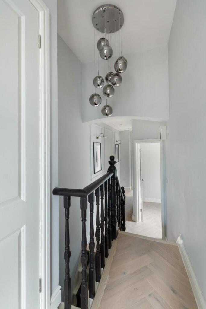 Elbe Street 60b Ph9.jpg