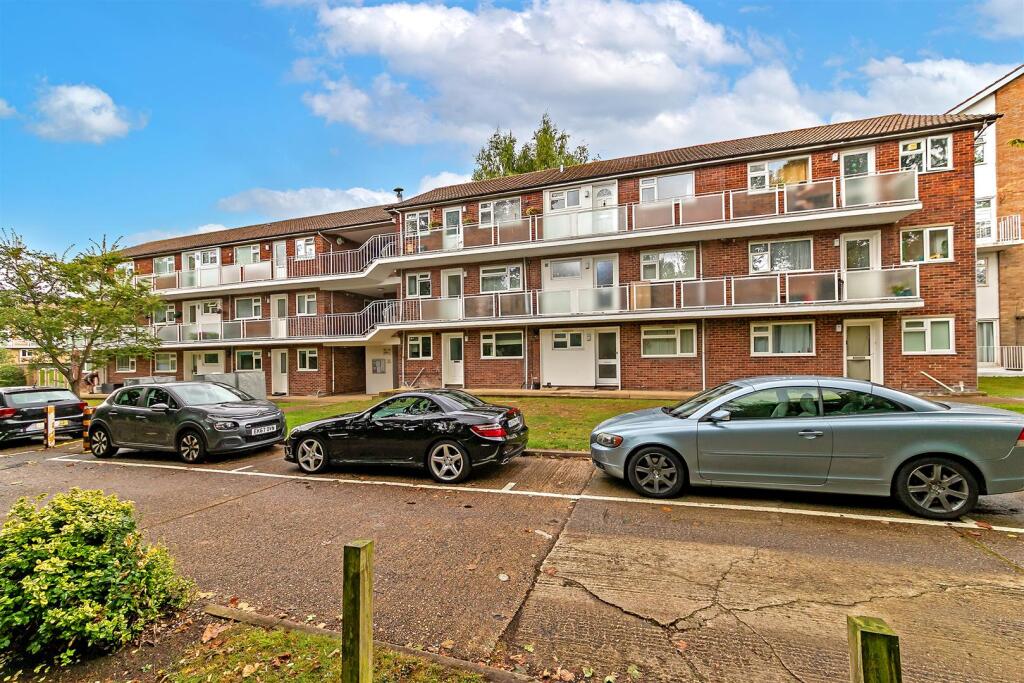 301TheRidgeway-8.jpg