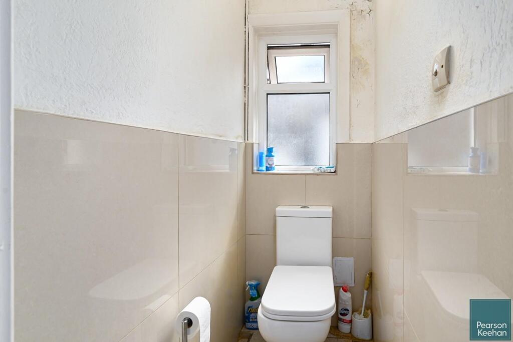 25 Neville Ave, BN3 (22).jpg