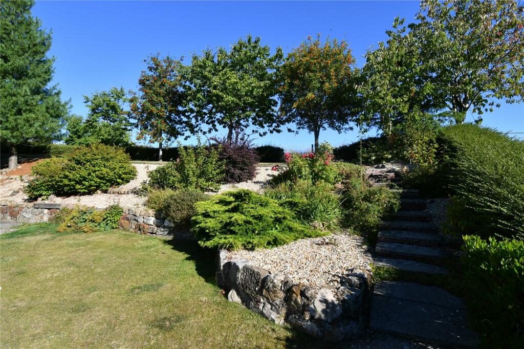 16 Dura View
