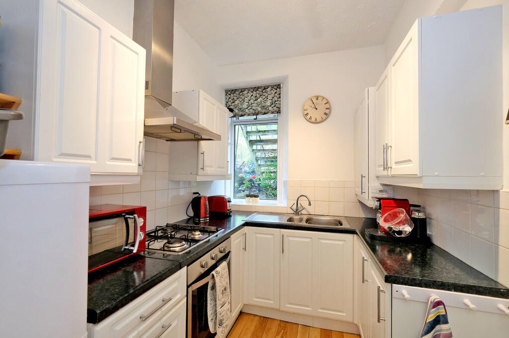 Station Road West...