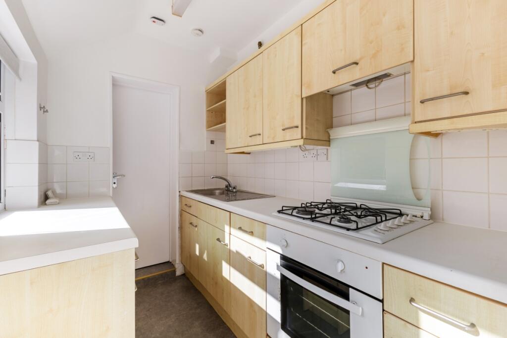 97851_2-Woodbine-...