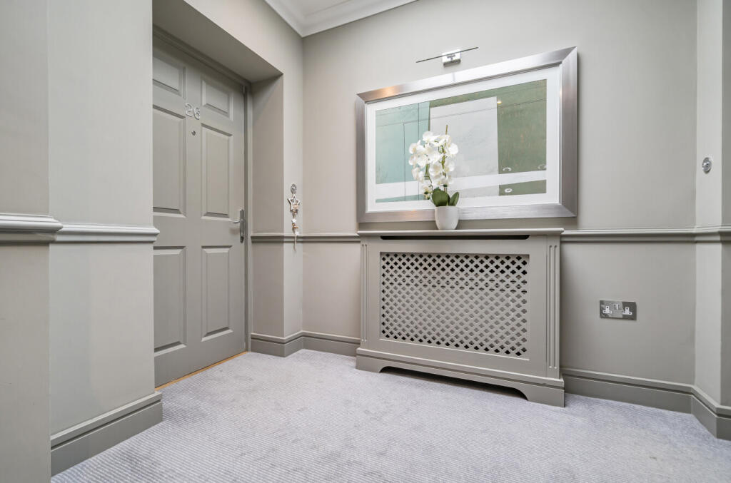 1373947-14-6909f3...