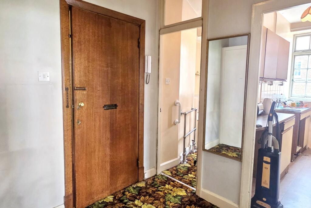 Flat 5 Ashley Court, Morpeth Terrace, London,  SW1P 1EN