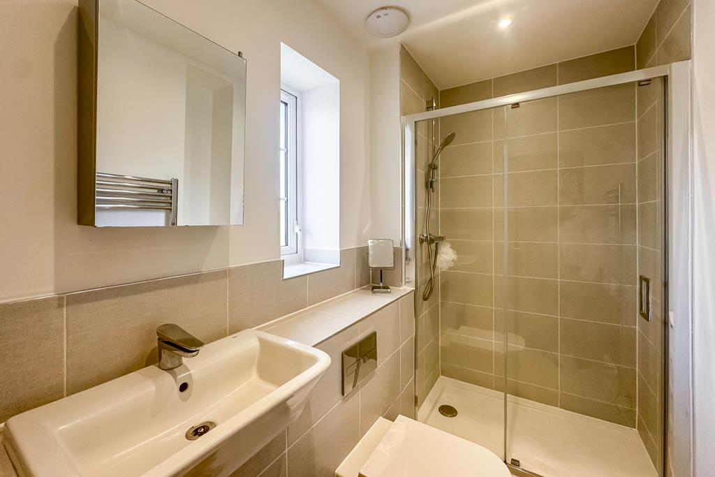 Ensuite Two