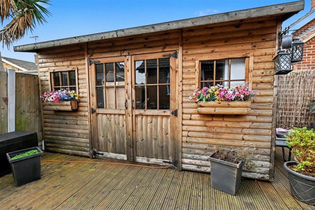 Log Cabin