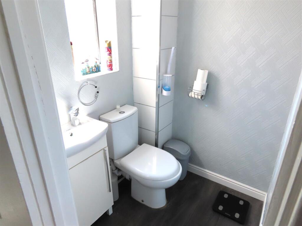 DOWNSTAIRS WC