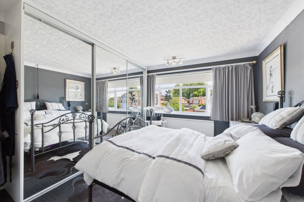 EweMove Spalding - St Andrews Road - Bedroom 