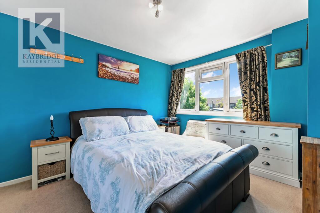 Andover Close, Epsom - KT19 9DA