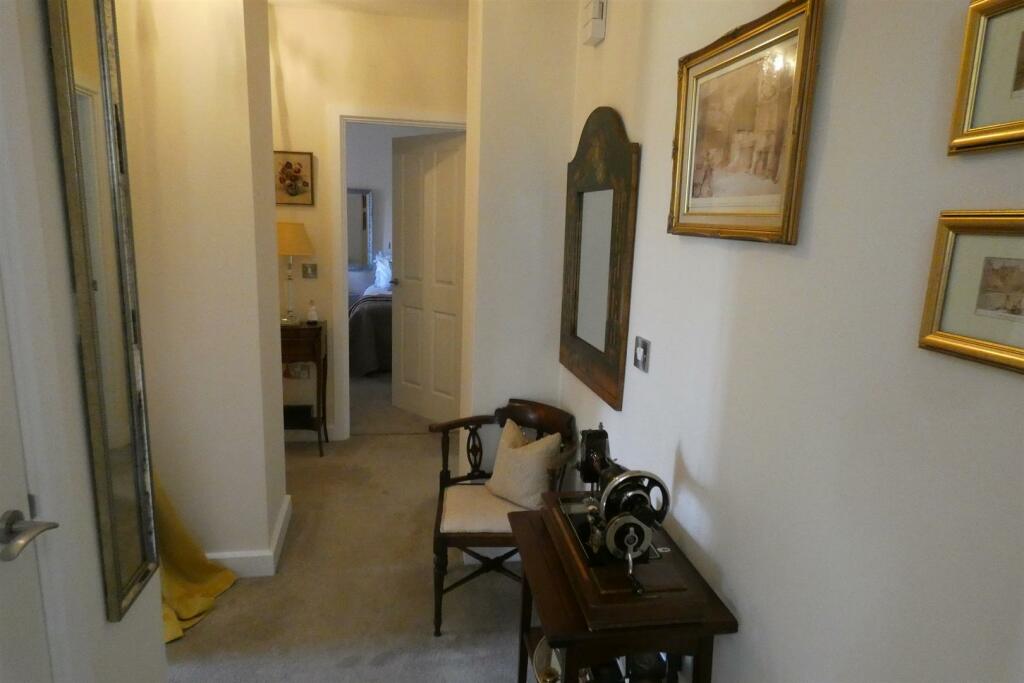 RECEPTION AREA