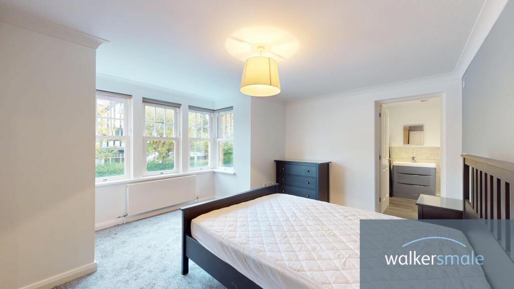 4-Castleton-Court-10242025_141441