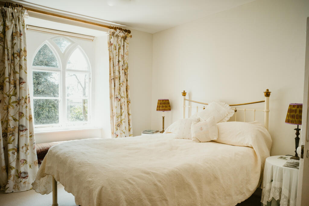 284610 - B0014342.jpg