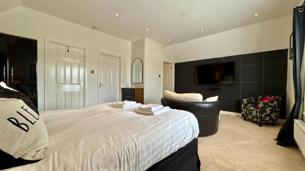 principal bedroom