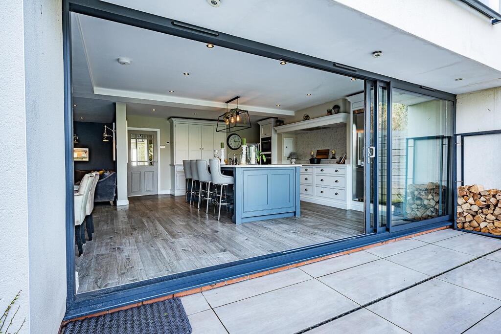 22MilvtnRdKnwPv5s copy.jpg