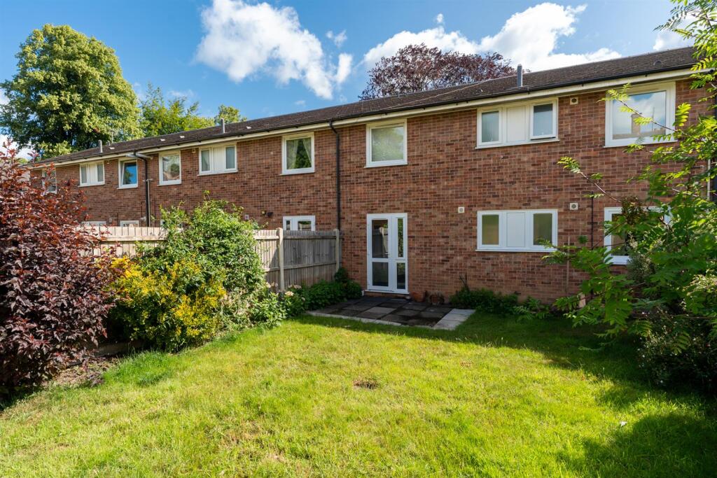 UplandsCourt-007.jpg