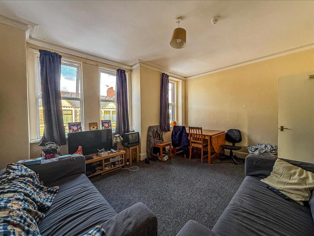 Llanishen Street, Heath, Cardiff