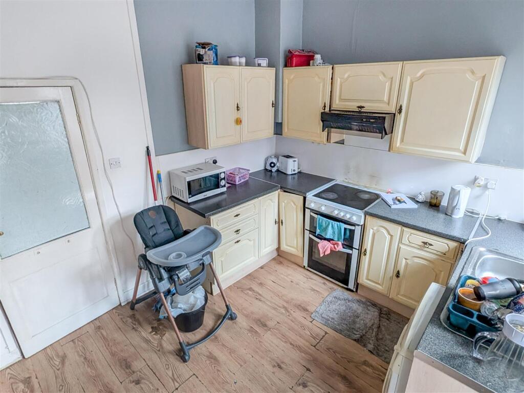 06-12-2025__12-38-07_PXL_20251206_101045749.mPDYL.