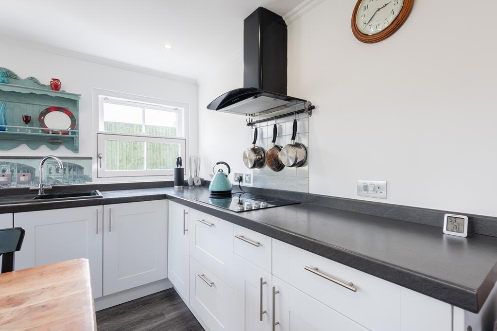 KITCHEN DETAIL