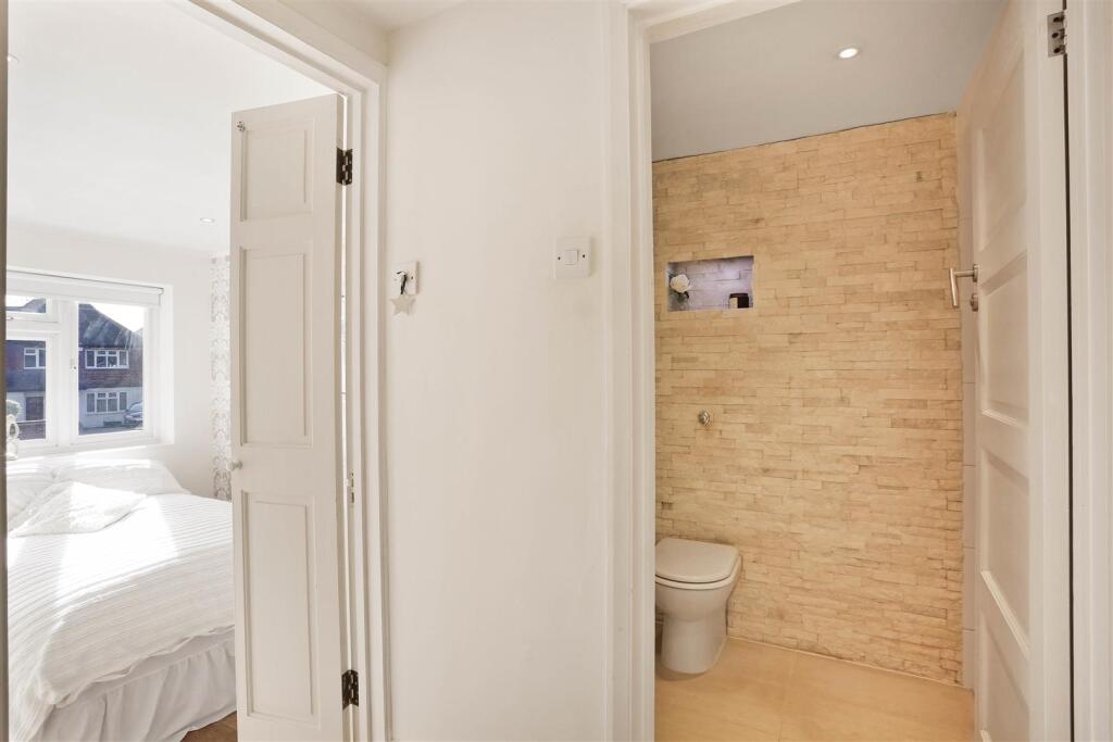 1428771084 -  15.jpg