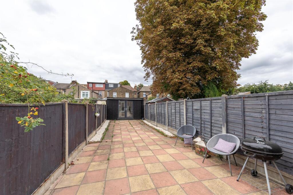 Melford Road, E17