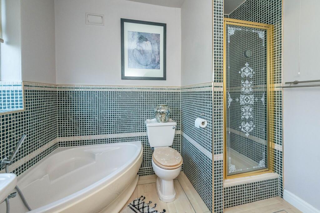 BEDROOMS AND BATHROOMS