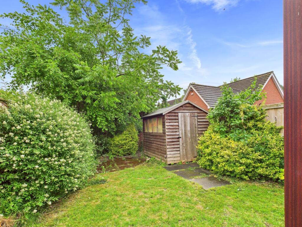 CAM01338G0-PR0113-STILL005