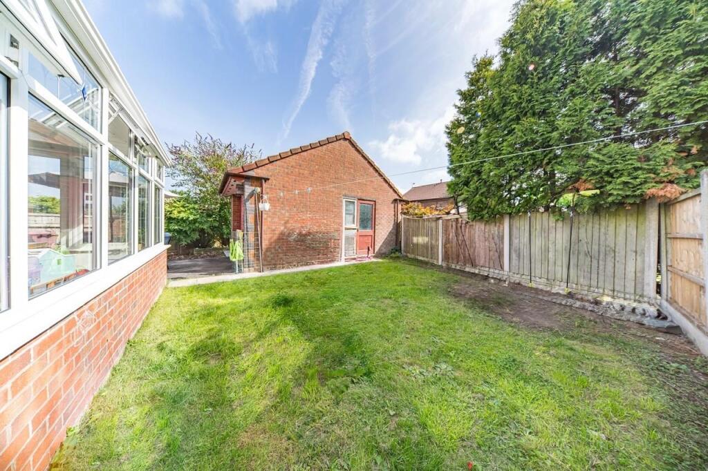 thumbnail_2-Fletcher-Avenue-39 (1).jpg