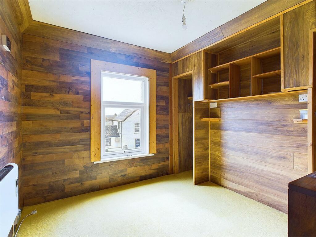 Front Bedroom 2