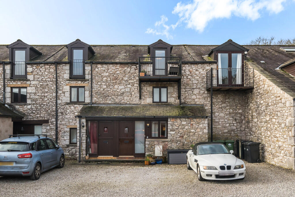 9 Challan Hall Me...