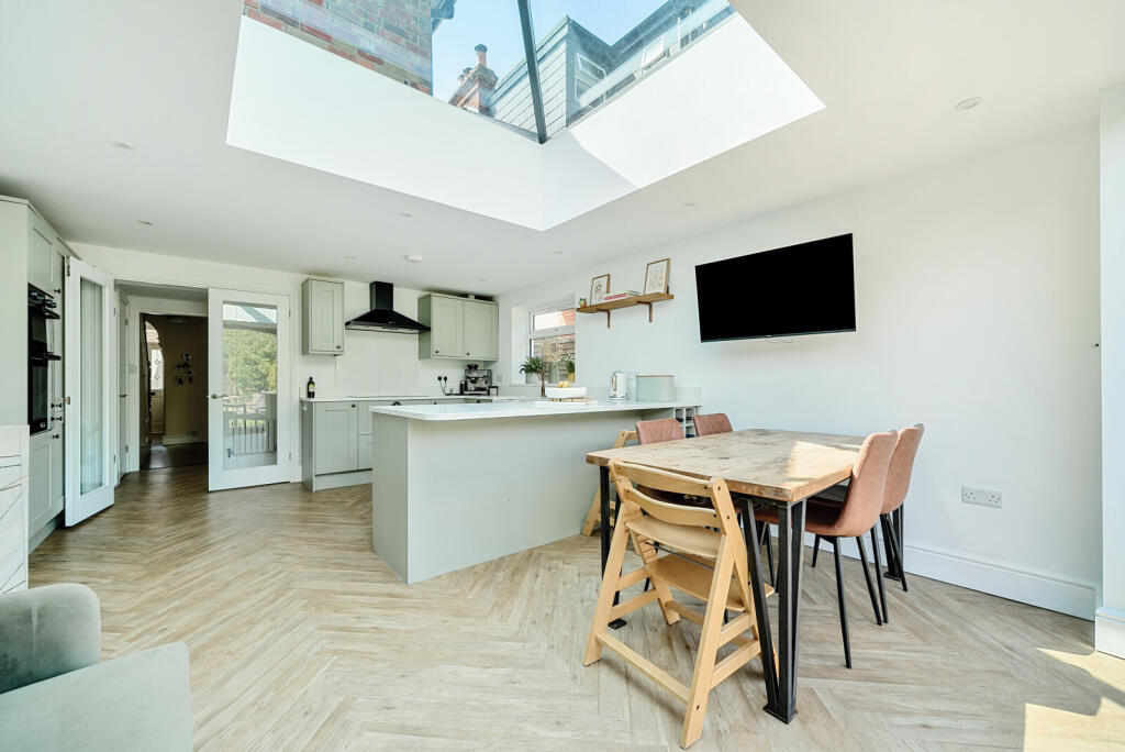 6-6820edc607f09-1...