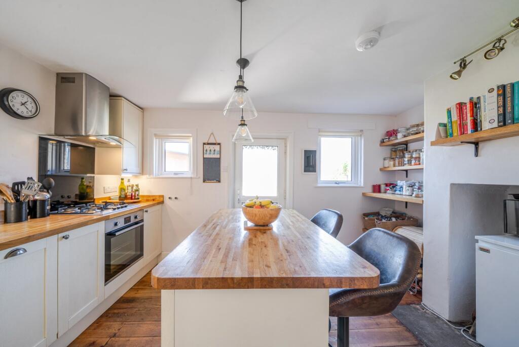 Kitchen/Breakfast Rm