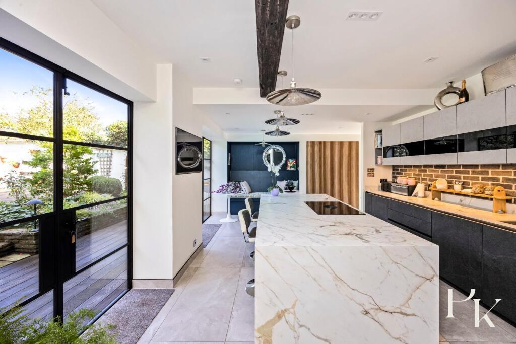 pearson keehan30.jpg