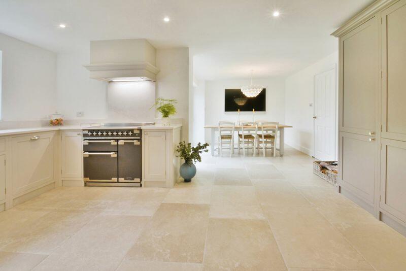 Kitchen and larder unit towards dinin...