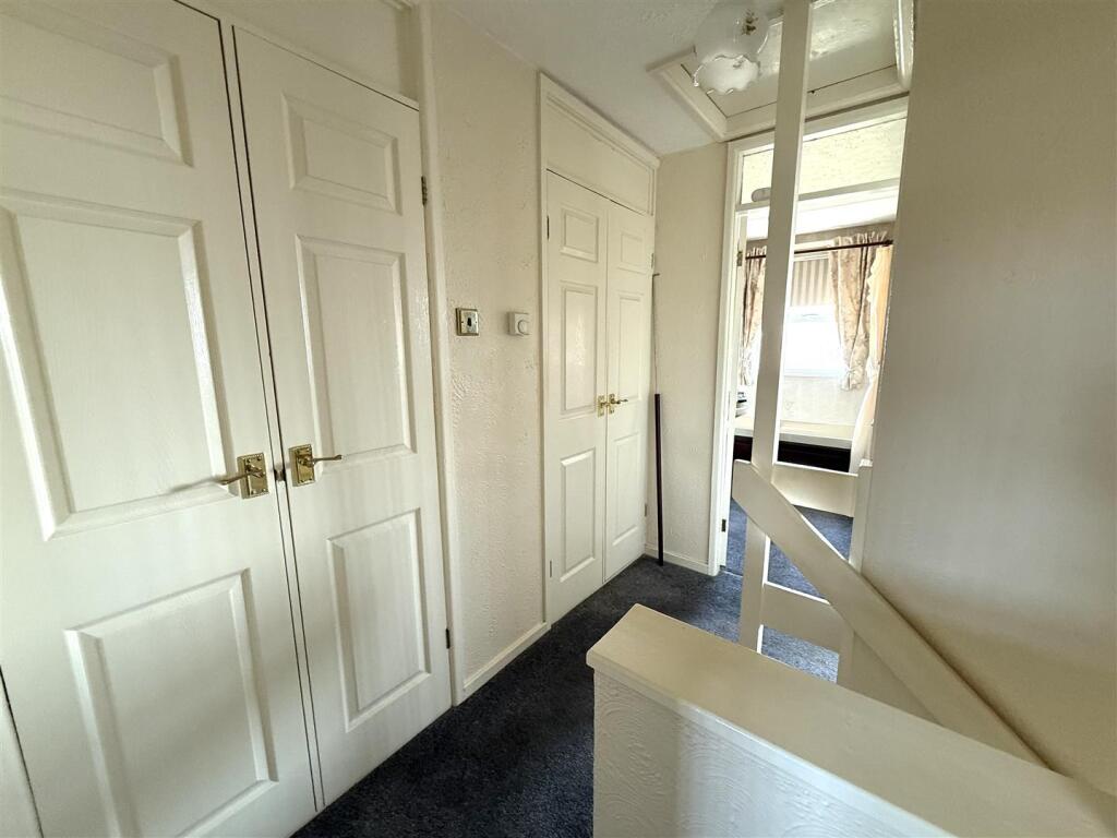 37 speechly landing.jpeg