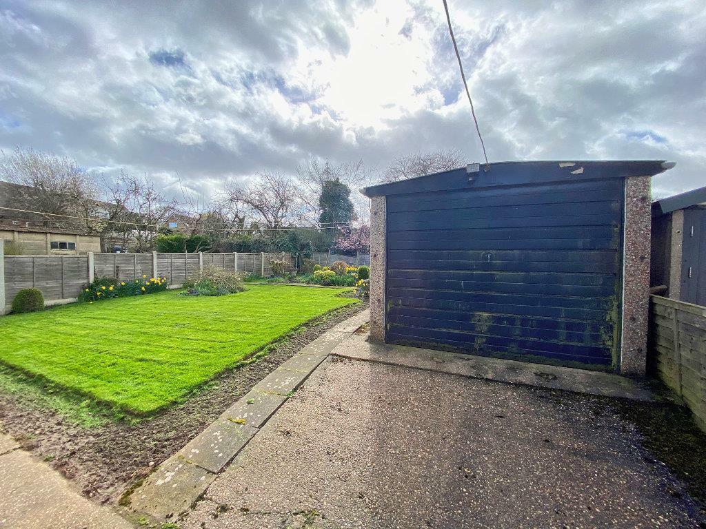 Single garage
