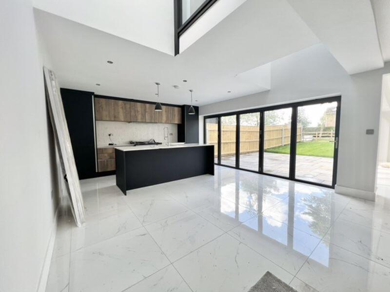 Open plan kitchen breakfast diner