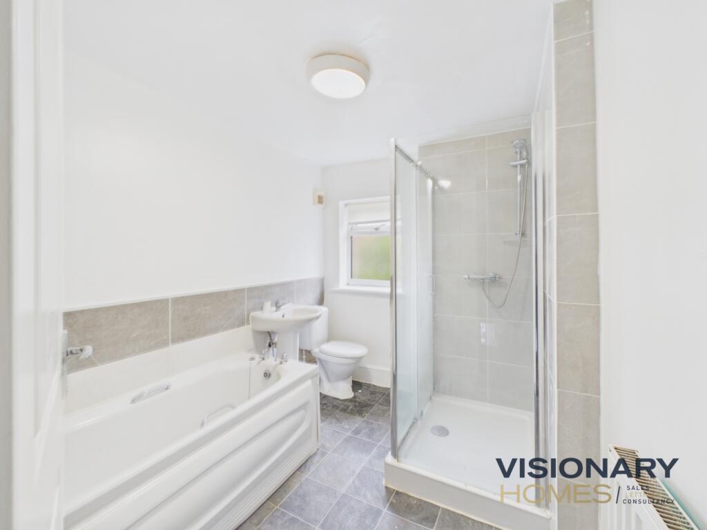 CAM03522G0-PR0219-STILL011