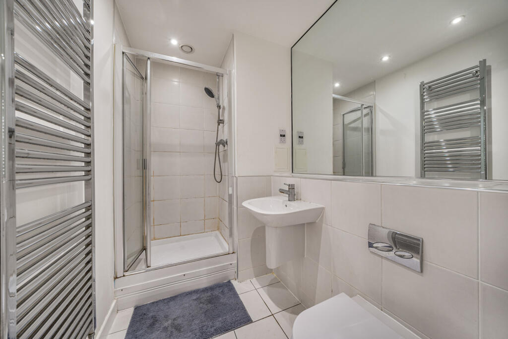 1325146-2-6878ff4...