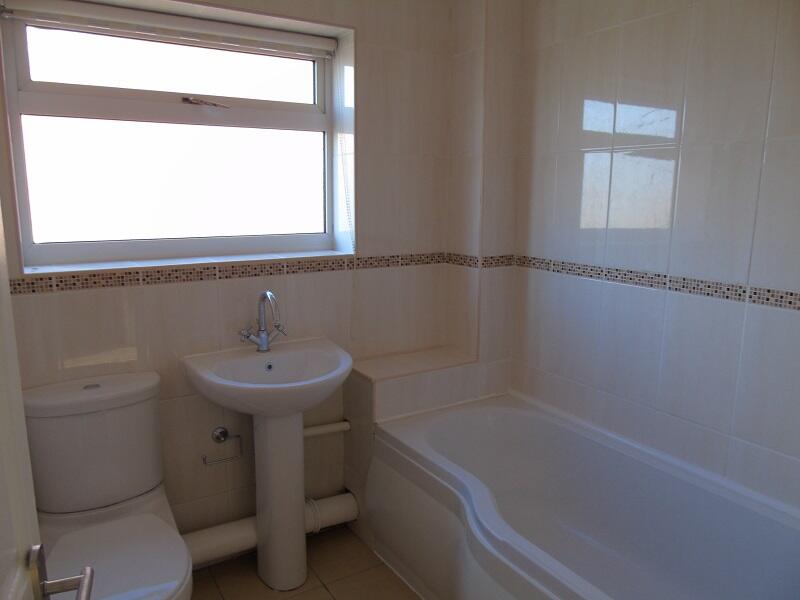 58hythebath.JPG