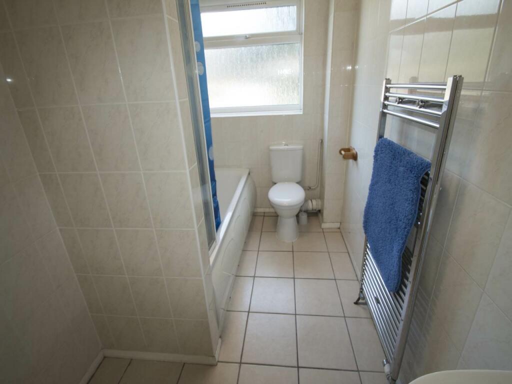 Bathroom 1st Floor