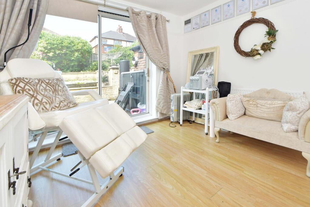 Dining Room (2)