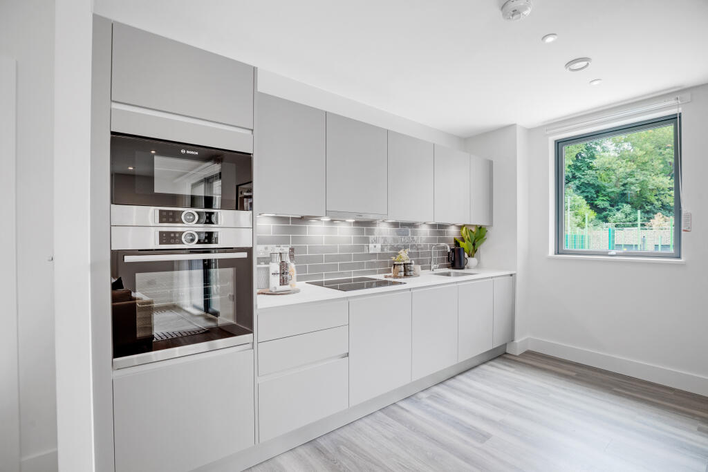 12-10f984002-we3wDH-JJ-Show Flat Garwood House-...