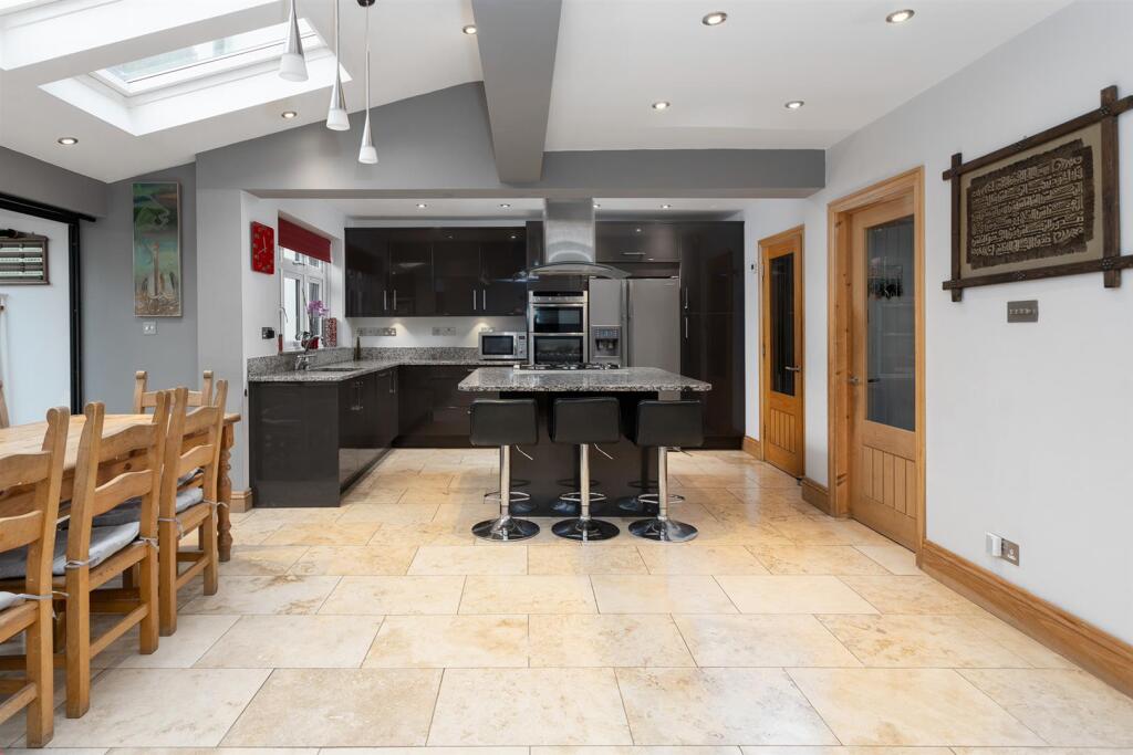 102 Ashlawn Road, Rugby (65).jpg