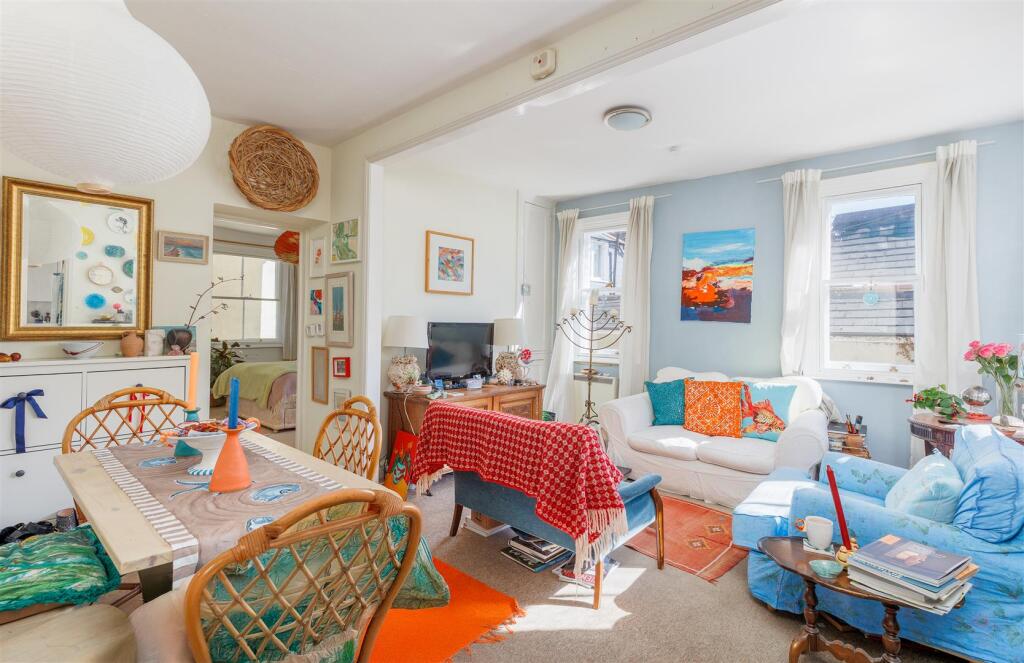 Sitting Room 3