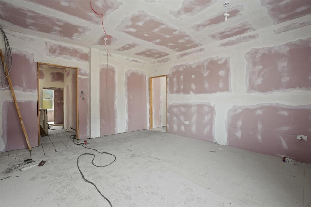 FLAT 3 KITCHEN/LOUNGE